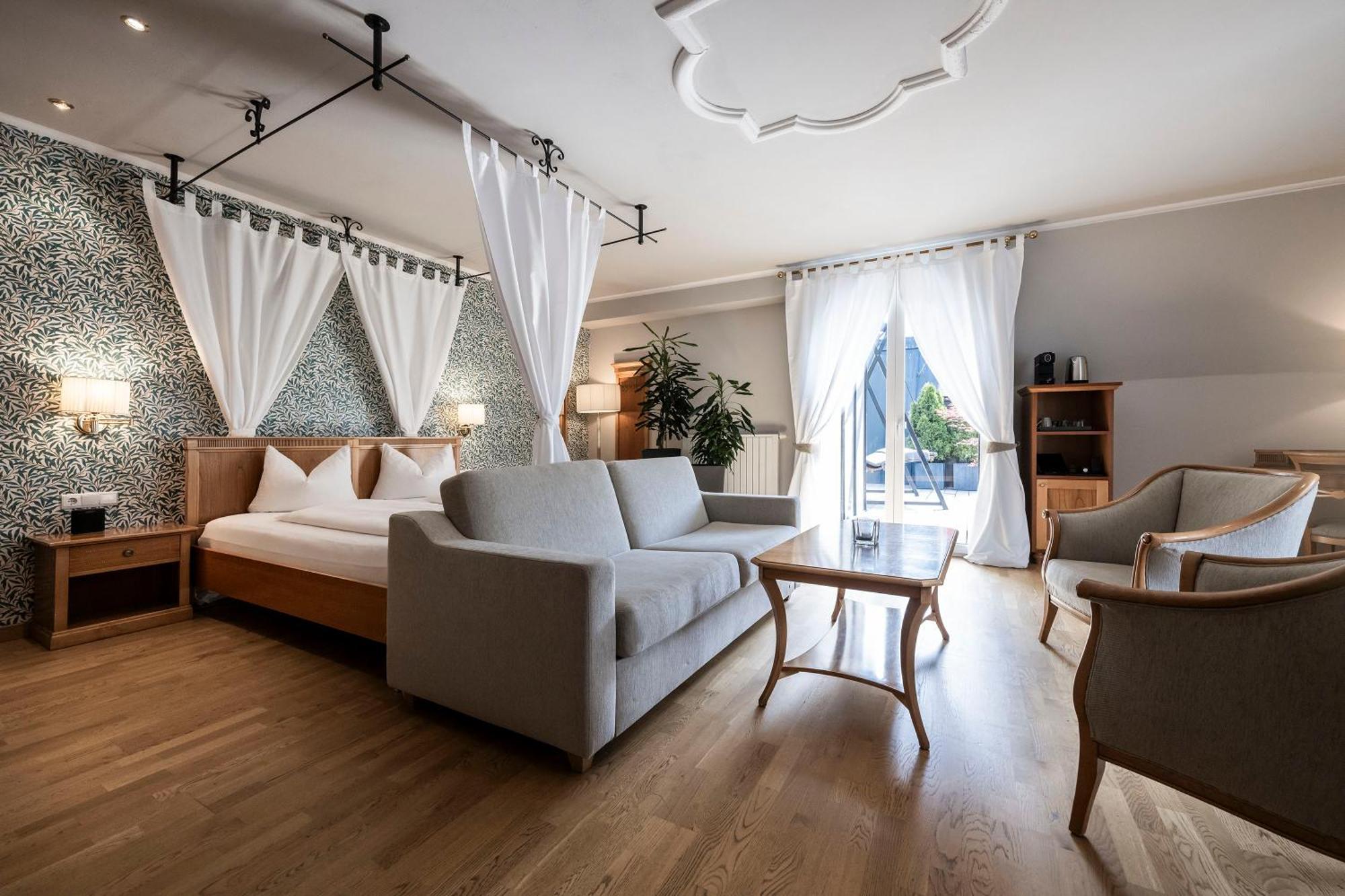 Post Hotel - Tradition & Lifestyle Adults Only سان كانديدو المظهر الخارجي الصورة